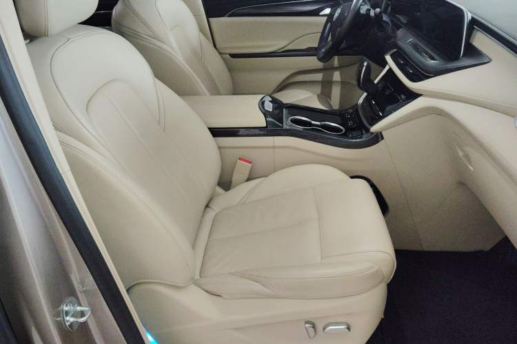 Used Buick GL8 2023 ES Lu Zun Deluxe Model