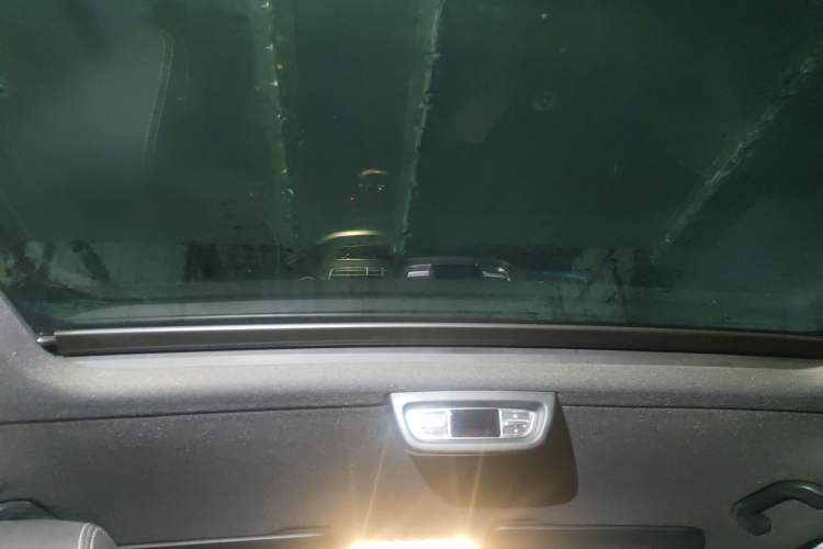 Used Mercedes-Benz V-Class 2018 V 260 AMG Sport Edition China V Emission Standard
