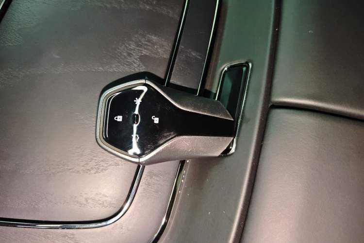 Used Hyptec HT 2024 825 Ultra-High Voltage LiDAR Edition Vehicle Key