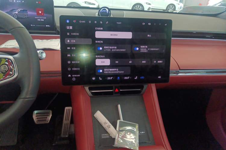 Used Hima Luxeed R7 2024 All-Electric 736 km Ultra
