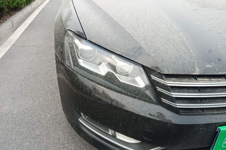 Used Volkswagen Passat 2014 1.8TSI DSG Prestige Navigation Edition
