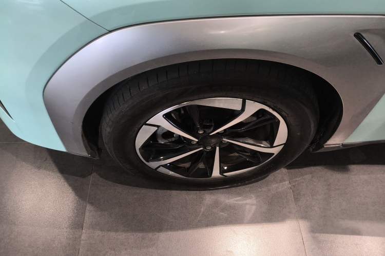 Used AION Y 2023 Younger Star Edition
