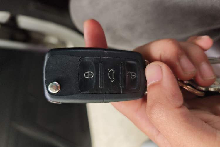 Used Volkswagen Santana 2015 Haval H6 1.6L Automatic Comfort Model