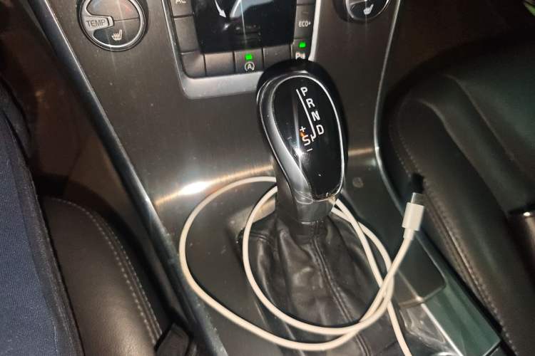 Used Volvo XC60 2014 Facelift T5 Zhiyi Edition
