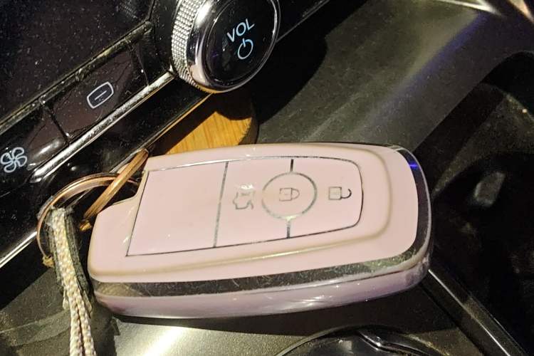 Used Ford Mondeo 2020 EcoBoost 200 Stylish Model Vehicle Key