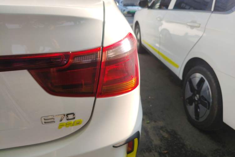 Used Dongfeng Aeolus E70 2023 Revised PRO Smart Drive Version
