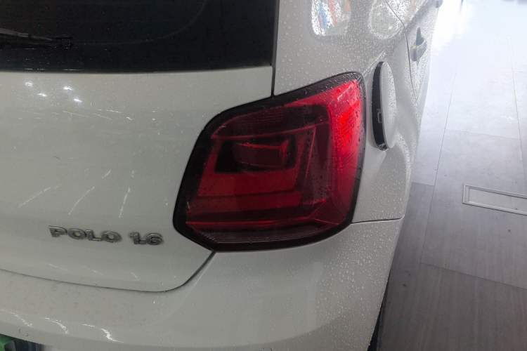 Used Volkswagen Polo 2014 1.6L Manual Comfort Edition