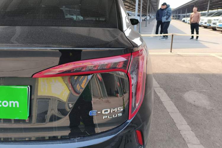 Used Hongqi E-QM5 2024 610 km PLUS Exterior 3