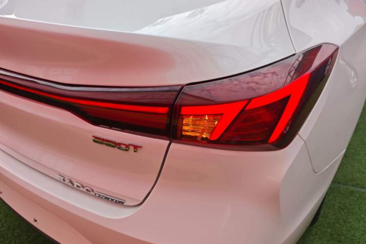 Used CHANGAN Eado 2022 PLUS Blue Whale NE 1.4T GDI DCT Prestige Edition Right Rear Taillight