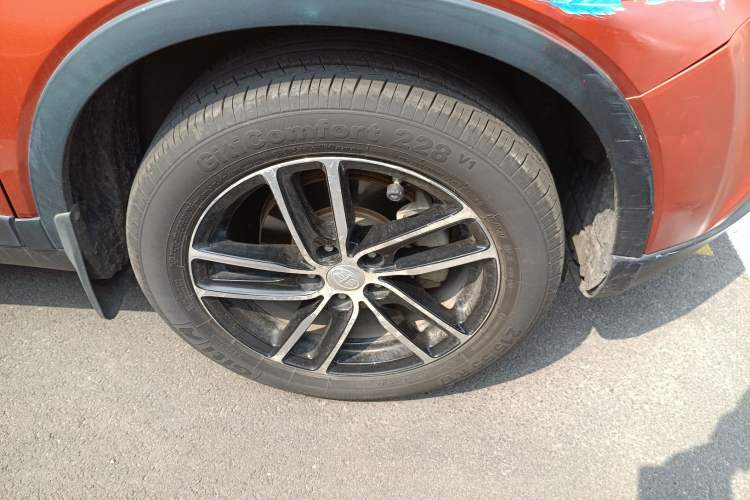 Used Bestune X40 2017 1.6L Automatic Luxury Model Right Front Wheel Hub