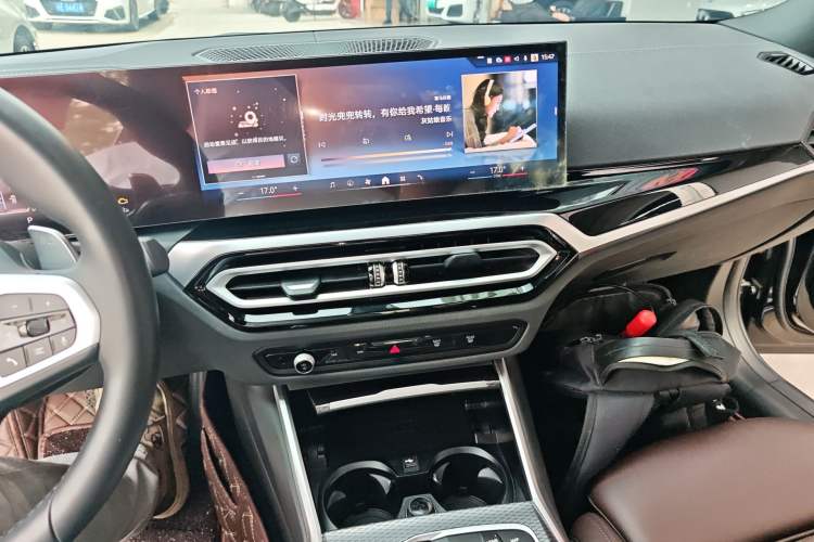 Used BMW 3 Series 2023 325i M Sport Night Edition Package Audio And AC Panel