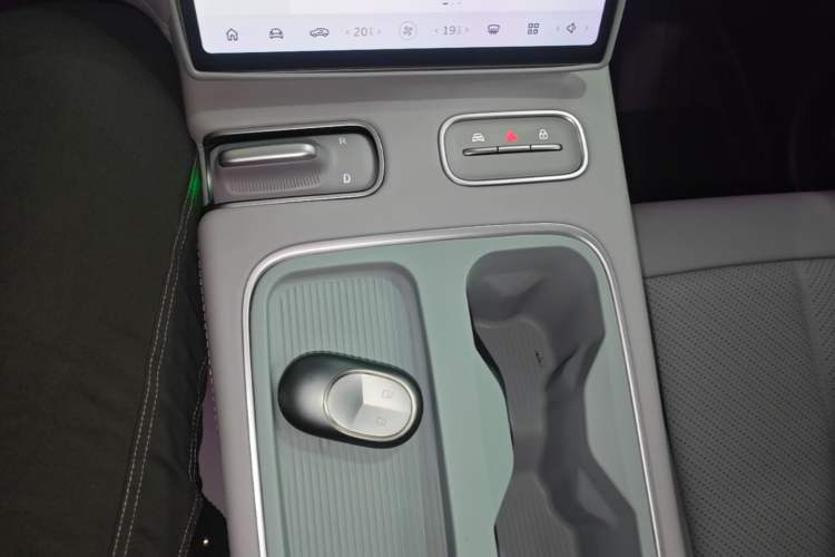 Used Nio EC6 2024 75 kWh