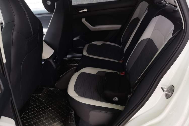 Used Volkswagen Tharu 2025 New Sharp 1.5L Ambitious Edition