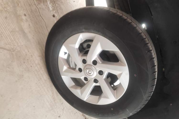 Used Great Wall King Kong Poer 2024 2.0T Manual Gasoline Two-Wheel-Drive Entrepreneurial Standard Box Exterior 5