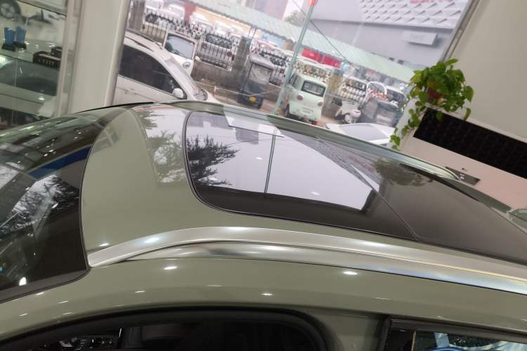 Used Volvo XC40 2024 B4 4x4 Smart Luxury Edition