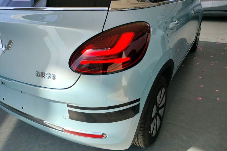 Used Wuling Bingo 2025 410 km Lingxi Deluxe Edition
