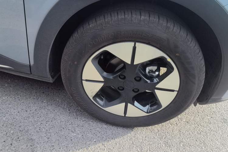 Used Geely Galaxy Geome 2025 UP 410km Exploration Edition