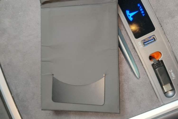 Used Tesla Model 3 2022 Rear-Wheel-Drive Version
