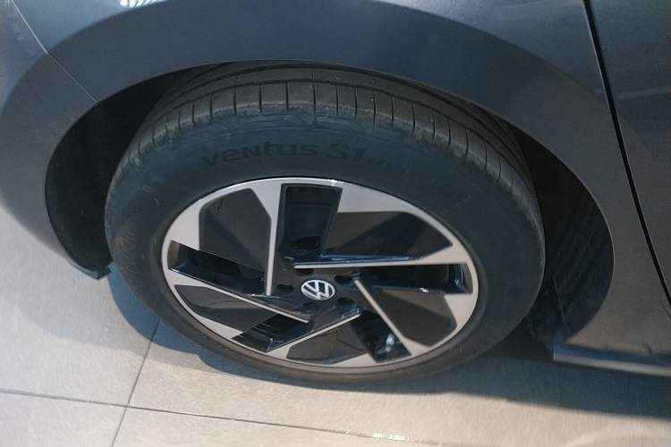 Used Volkswagen ID.3 2025 Smart Edition Outstanding Model