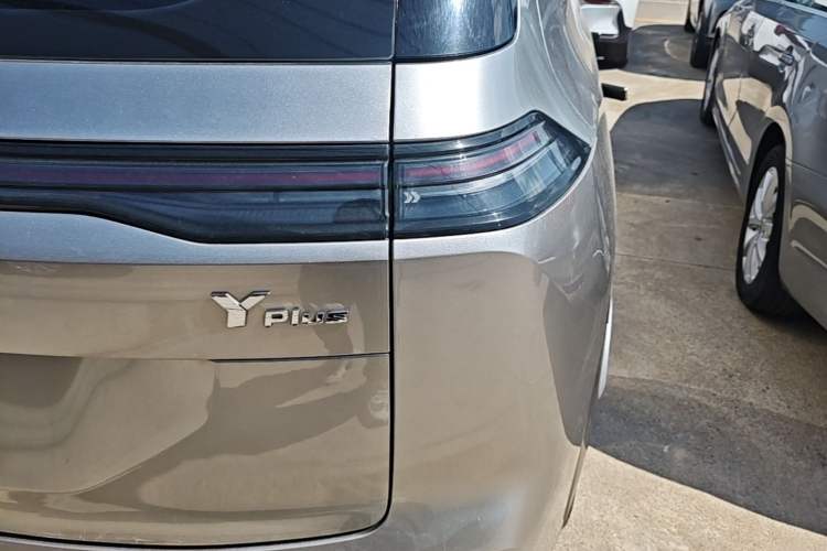 Used AION Y 2022 Plus 70 Enjoy Edition
