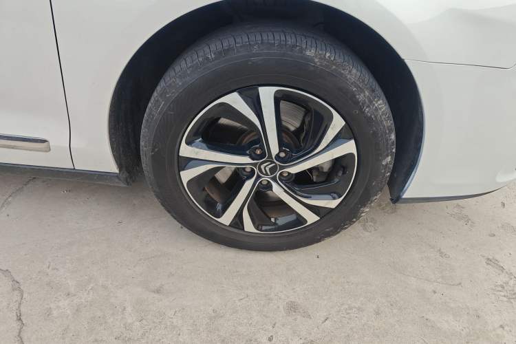 Used Citroen C5 2017 350THP Automatic Luxury Model
