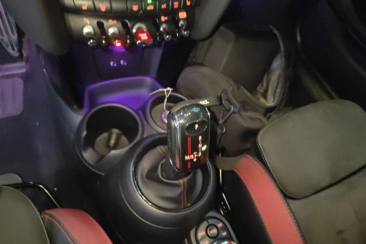 Used MINI JCW 2018 2.0T JOHN COOPER WORKS ALL-IN