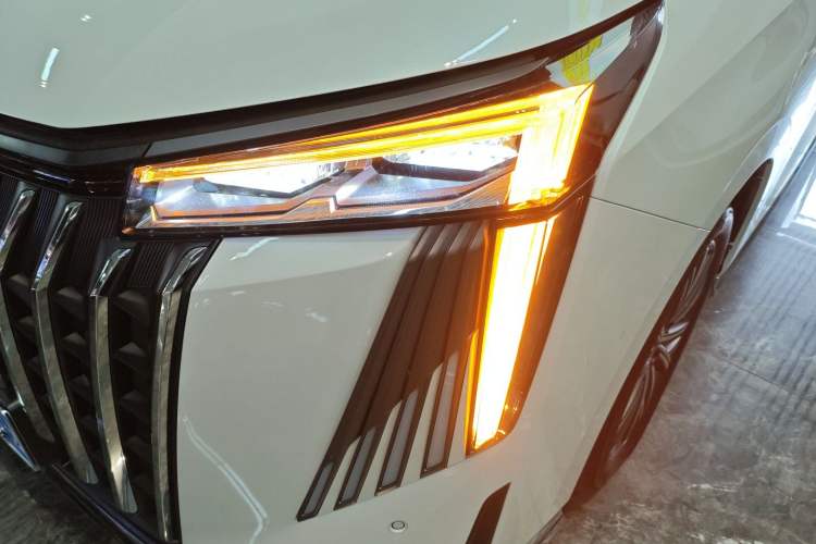 Used GAC Trumpchi M8 2024 Master Series 400T Prestige Edition