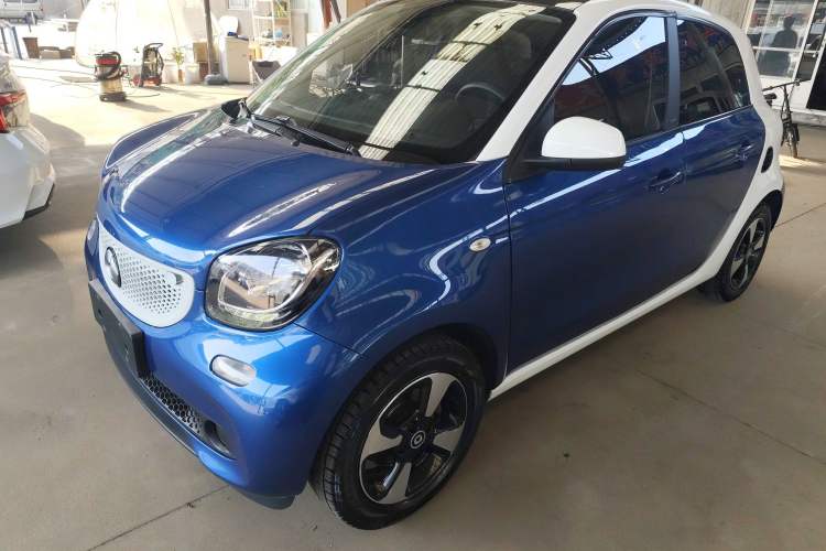Used smart forfour 2018 1.0L 52kW Passion Edition