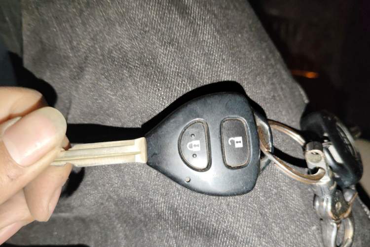 Used Toyota RAV4 2011 2.0L Automatic Luxury Edition