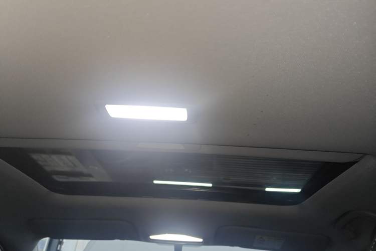 Used Geely Auto Emgrand 2022 4th Generation 1.5L CVT Luxury Model Headliner