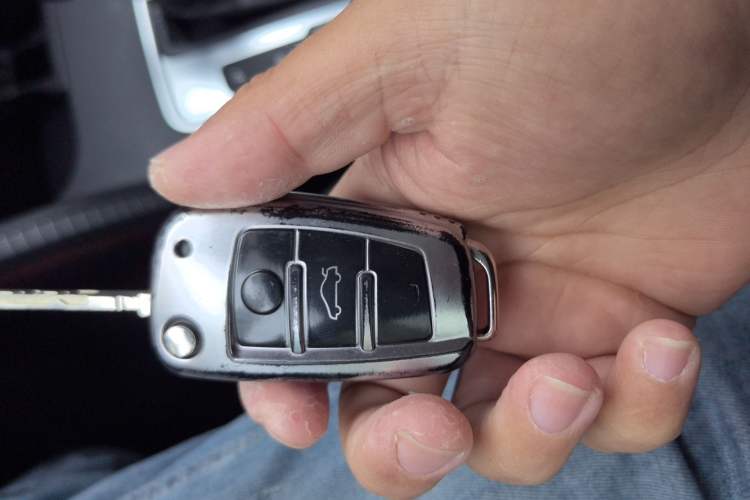 Used Audi Q2L 2018 35 TFSI Launch Exclusive Edition China V Vehicle Key