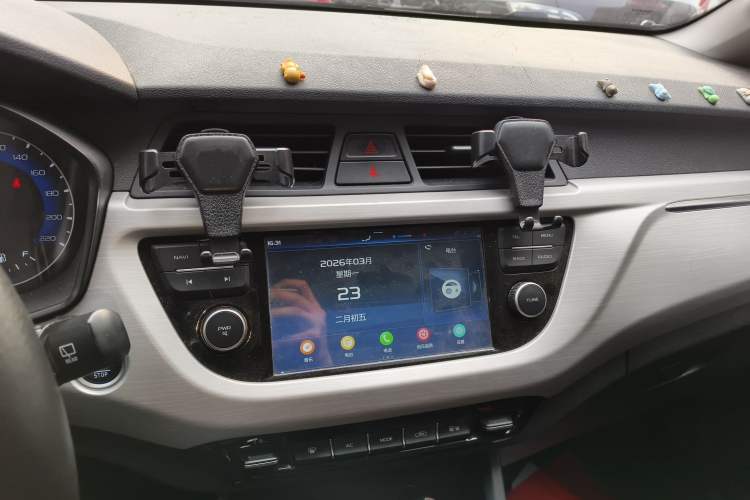 Used Geely Auto Vision X3 2019 Upgraded Model 1.5L CVT Elite Version
