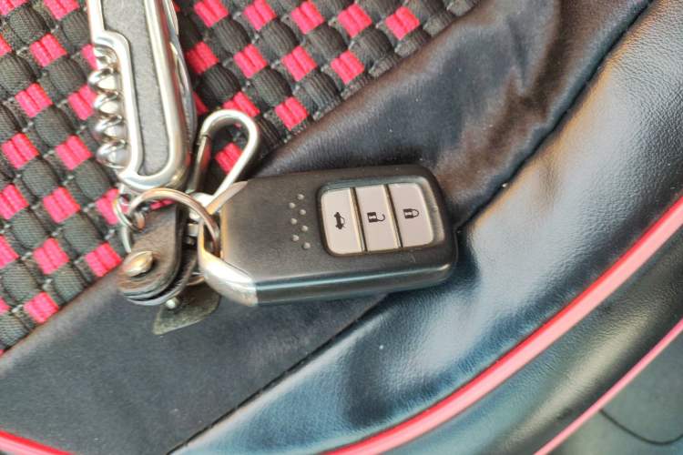 Used Honda Crider 2013 1.8L automatic luxury edition