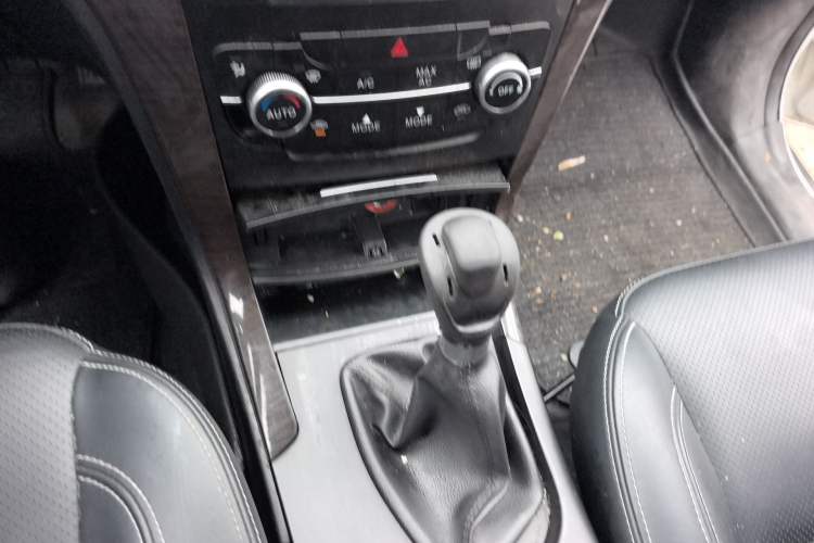 Used HYOSOW S6 2016 1.5T Manual Leading Model Gear Lever