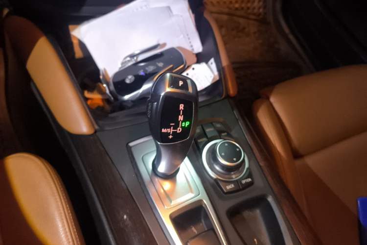 Used BMW X6 2011 xDrive35i Gear Lever