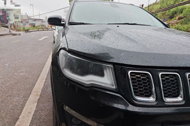 Used Jeep Compass 2020 220T Automatic Leading Edition
