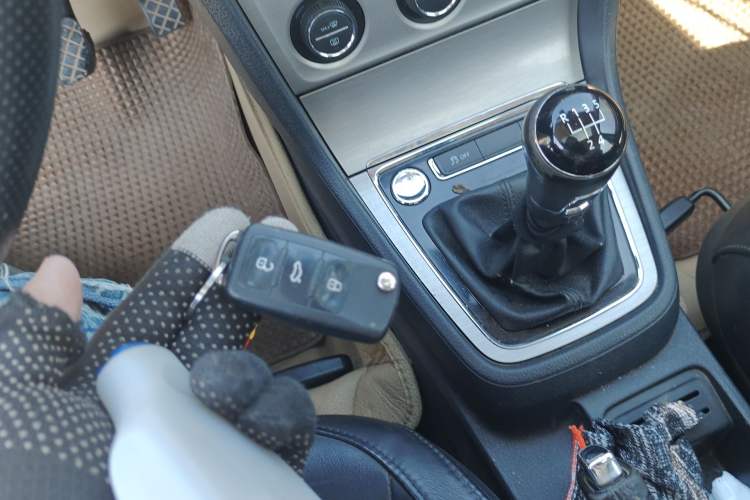 Used Volkswagen Lavida 2013 1.4 TSI Manual Luxury Edition Vehicle Key