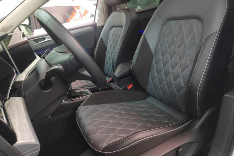 Used Volkswagen Sagitar 2023 300TSI DSG Excellence Edition
