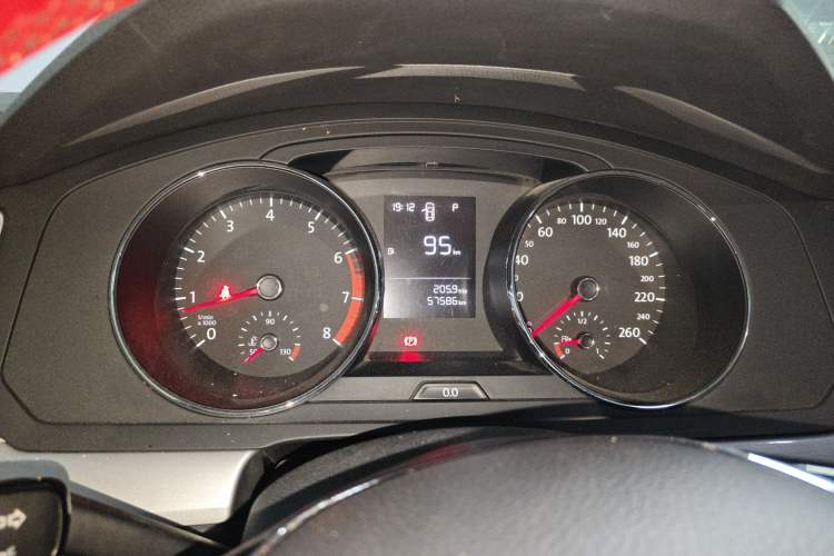 Used Volkswagen Lamando 2017 230TSI DSG Fashion Edition