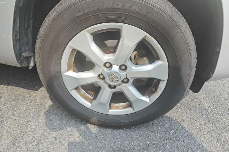 Used Toyota RAV4 2010 2.0L Automatic Deluxe Upgrade Edition
