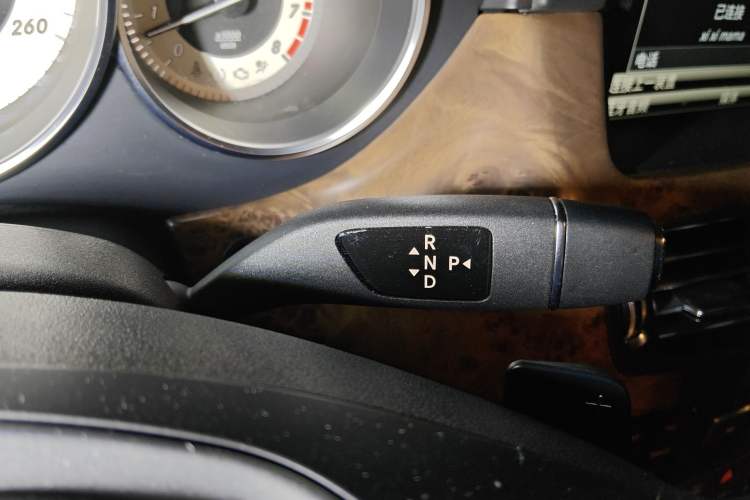 Used Mercedes-Benz CLS 2012 CLS 300 CGI Gear Lever