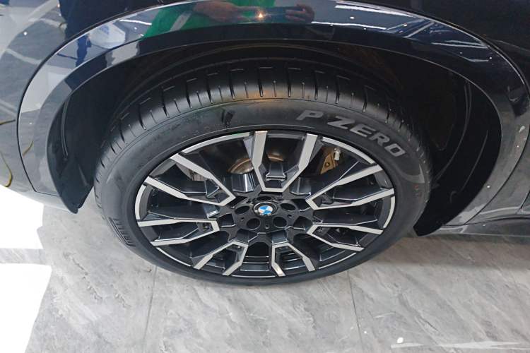 Used BMW X5 2023 xDrive 40Li M Sport Night Edition Package