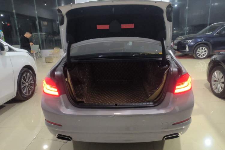 Used BMW 5 Series 2018 528Li Launch Special Edition