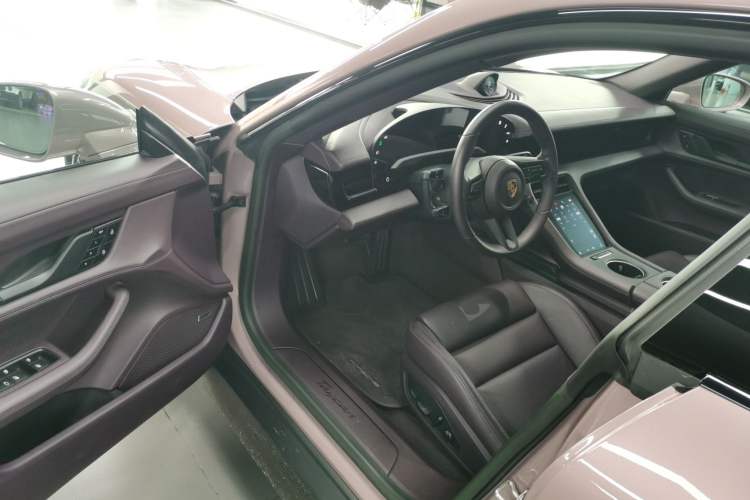 Used Porsche Taycan 2022 Taycan
