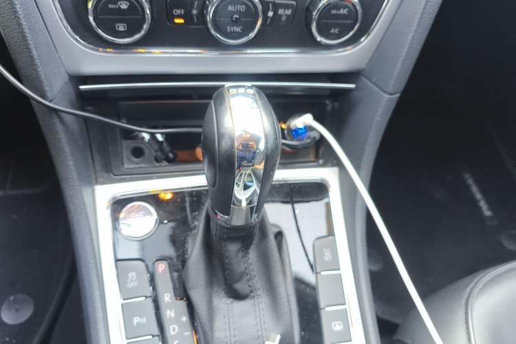 Used Volkswagen Passat 2015 1.8TSI DSG Prestige Edition