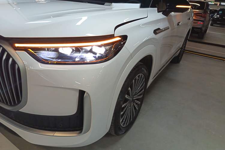 Used Chery Tiggo 9 2025 2.0T Automatic Two-Wheel Drive Luxury Edition 5 Seats