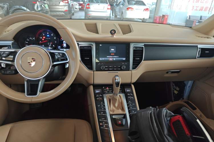 Used Porsche Macan 2017 Macan 2.0T