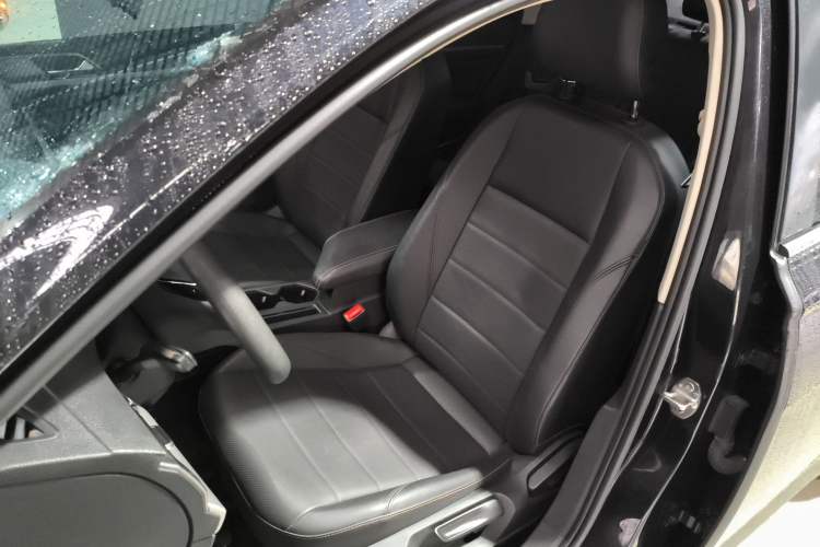 Used Volkswagen Lavida 2022 1.5L Automatic Comfort Edition