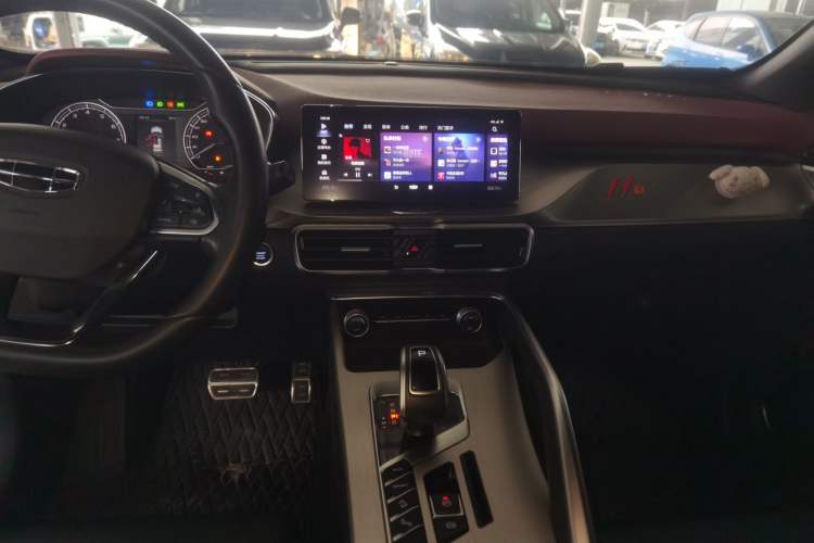 Used Geely Auto Coolray 2020 PRO 260T DCT Knight
