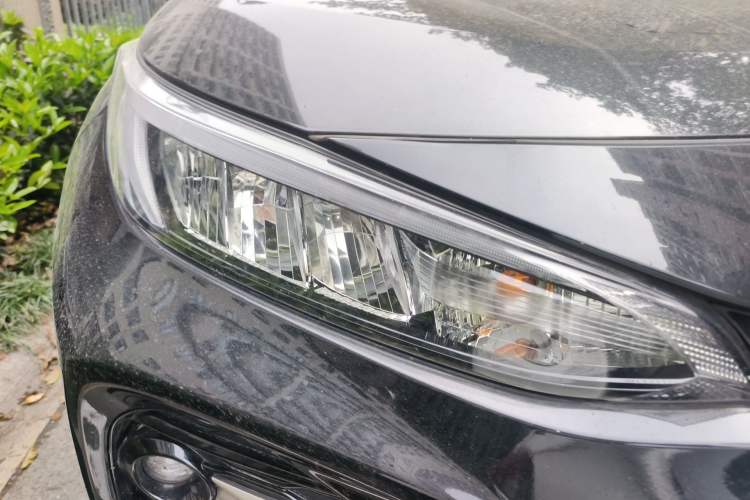 Used Toyota Wildlander 2023 2.0L CVT Two-Wheel Drive Urban Edition Right Front Headlight